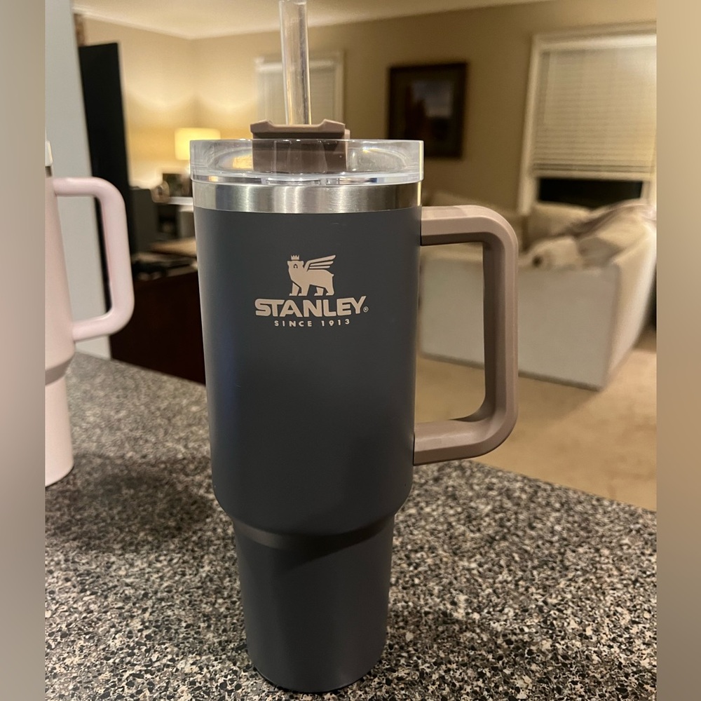 40oz Stanley Quencher